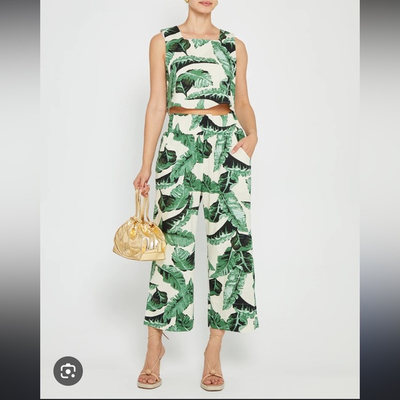 Kourt Willow Two Piece Set - Picture 1 of 14